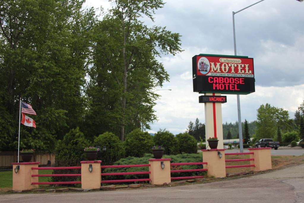 Caboose Motel Libby Extérieur photo
